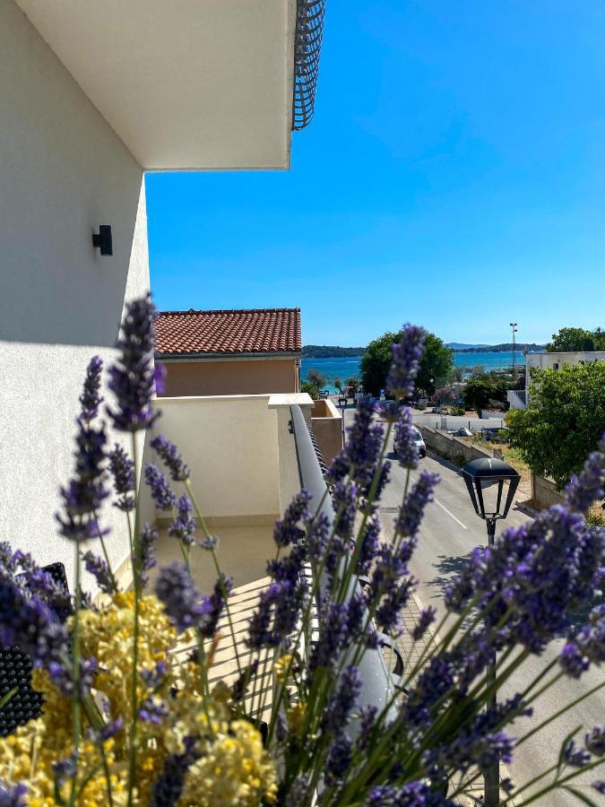 Apartments Dalmatino Vodice Dış mekan fotoğraf