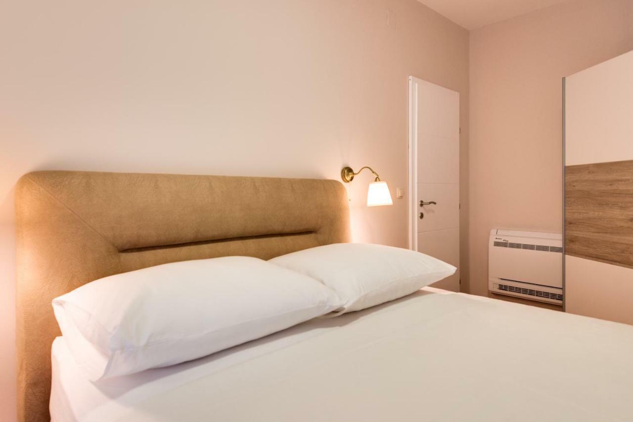 Apartments Dalmatino Vodice Dış mekan fotoğraf
